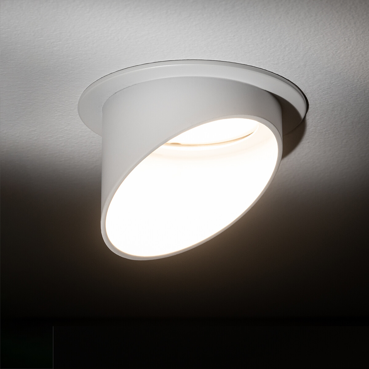 products2023072184fcbee3-96d5-4191-882f-786130843d88